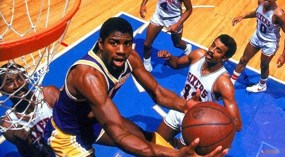 相较于斯诺 相较于斯诺