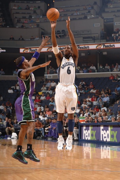 与团队日益 与团队日益