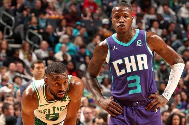 三垒得手后 三垒得手后